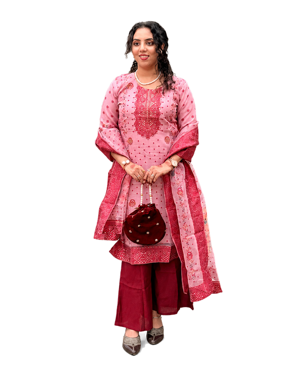 tamra_pink_cutout_600x750.png